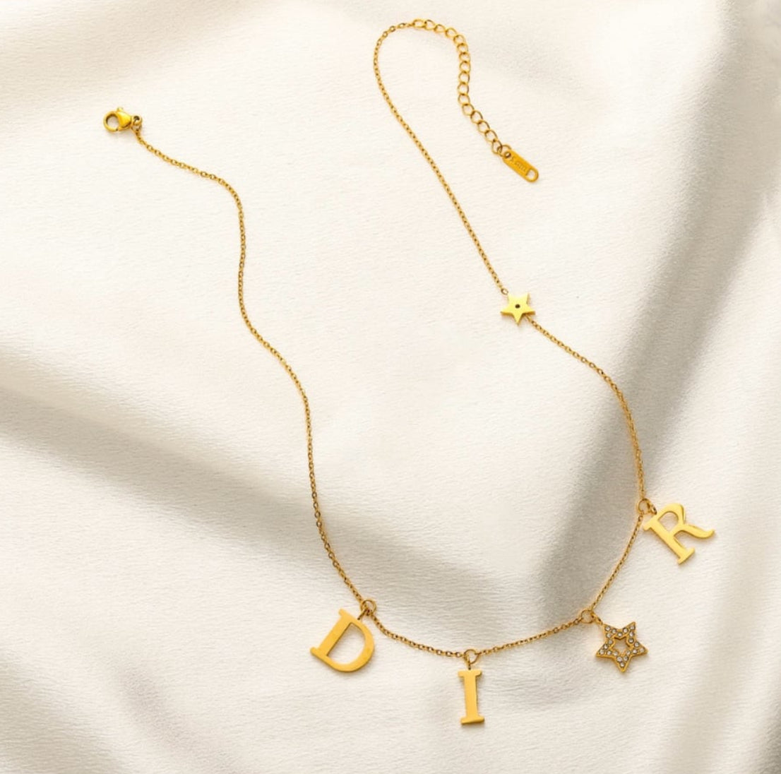 Dulce necklace